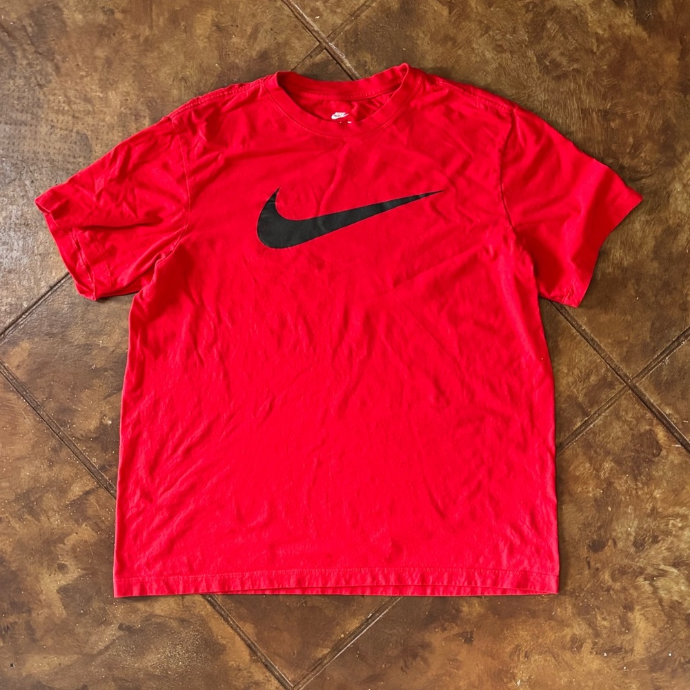 Nike Men's Vibrant Red Tee with Black Logo - Large